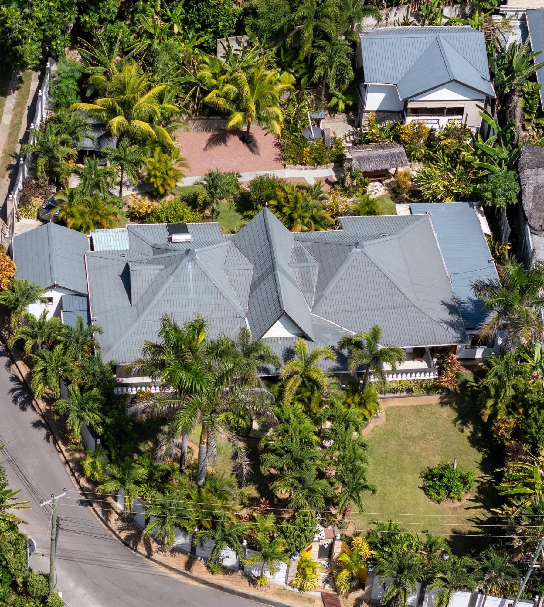 Nid'Aigle Lodge Baie Sainte Anne Kültér fotó