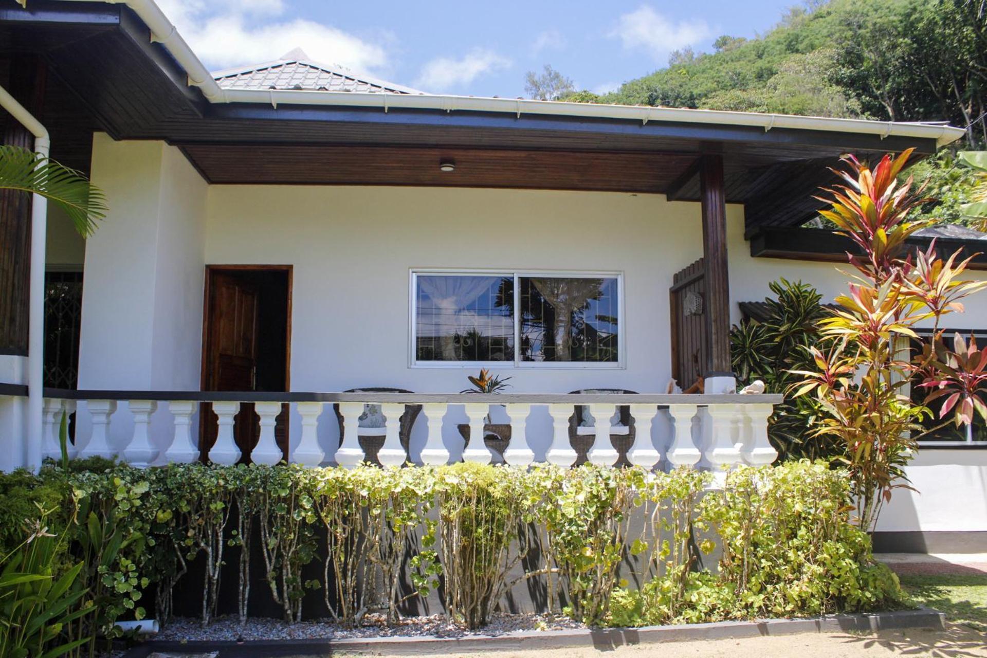 Nid'Aigle Lodge Baie Sainte Anne Kültér fotó