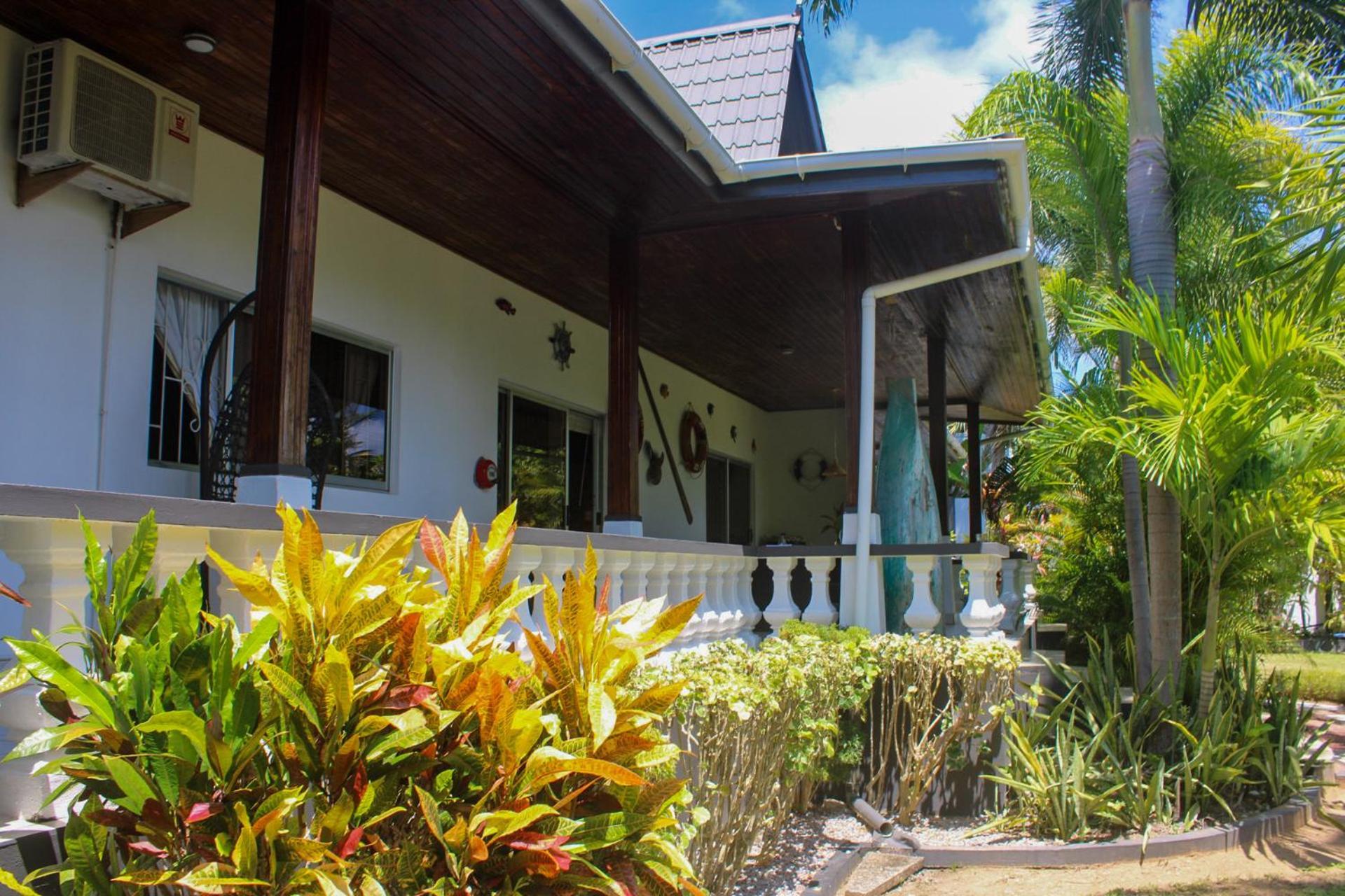 Nid'Aigle Lodge Baie Sainte Anne Kültér fotó