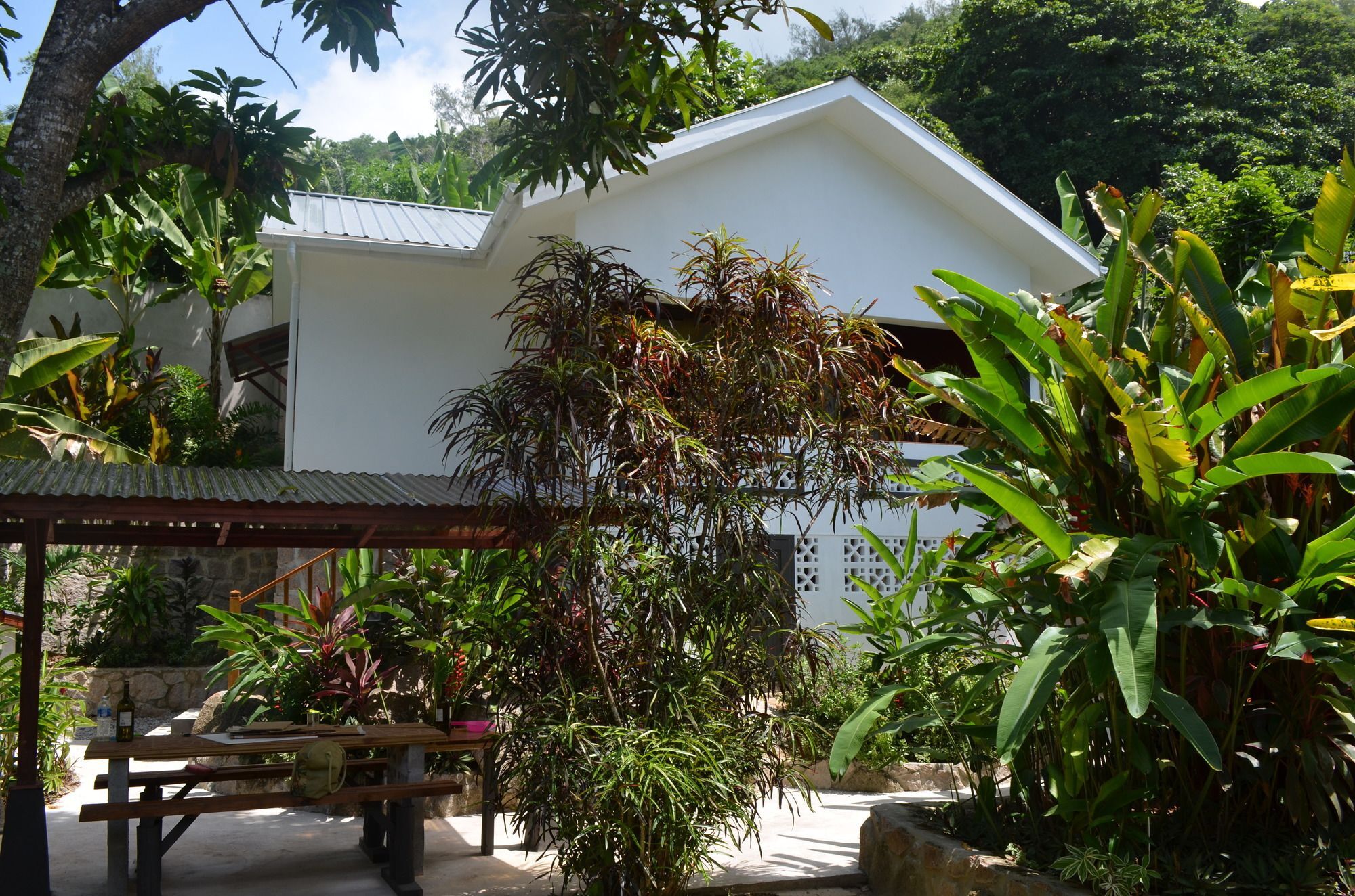 Nid'Aigle Lodge Baie Sainte Anne Kültér fotó
